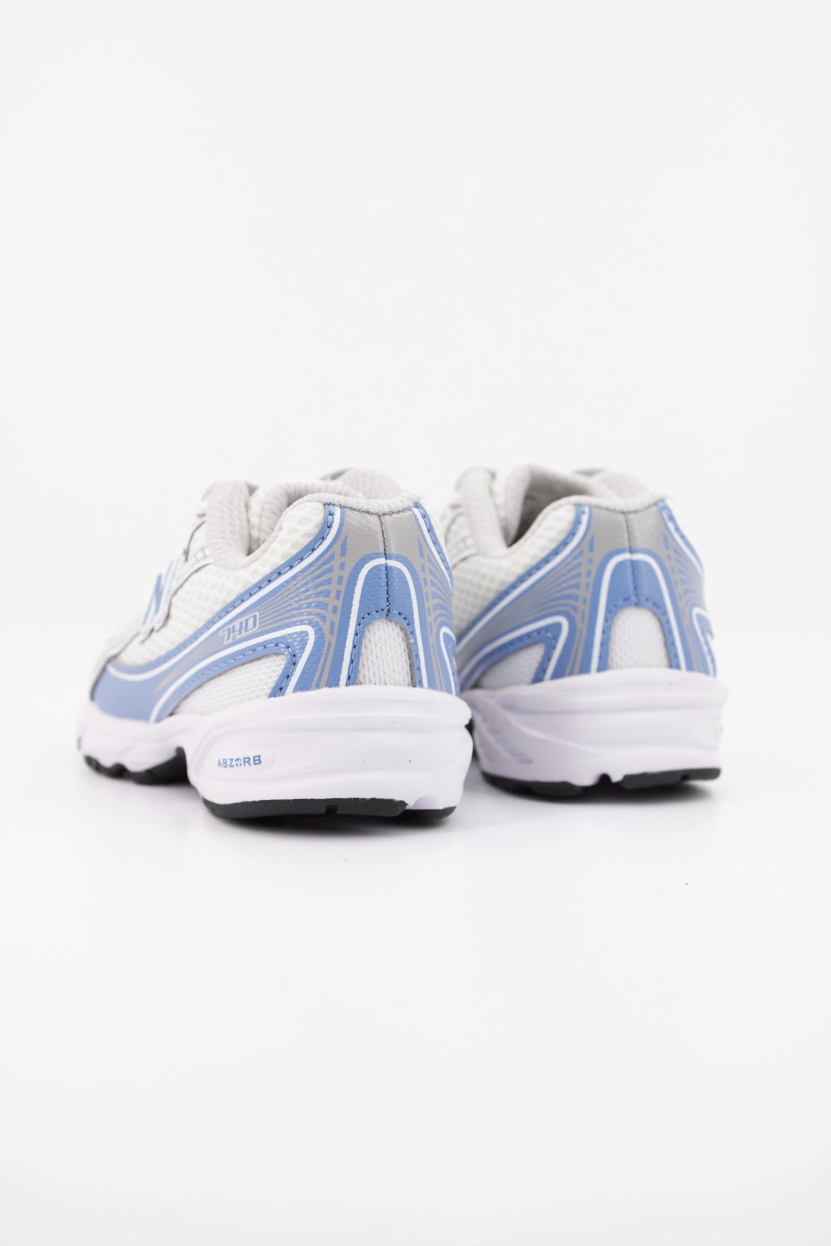 NEW BALANCE I VA en color BLANCO (4)