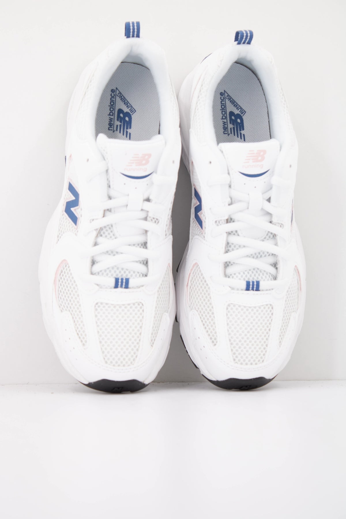 NEW BALANCE G EG G EG en color BLANCO (3)