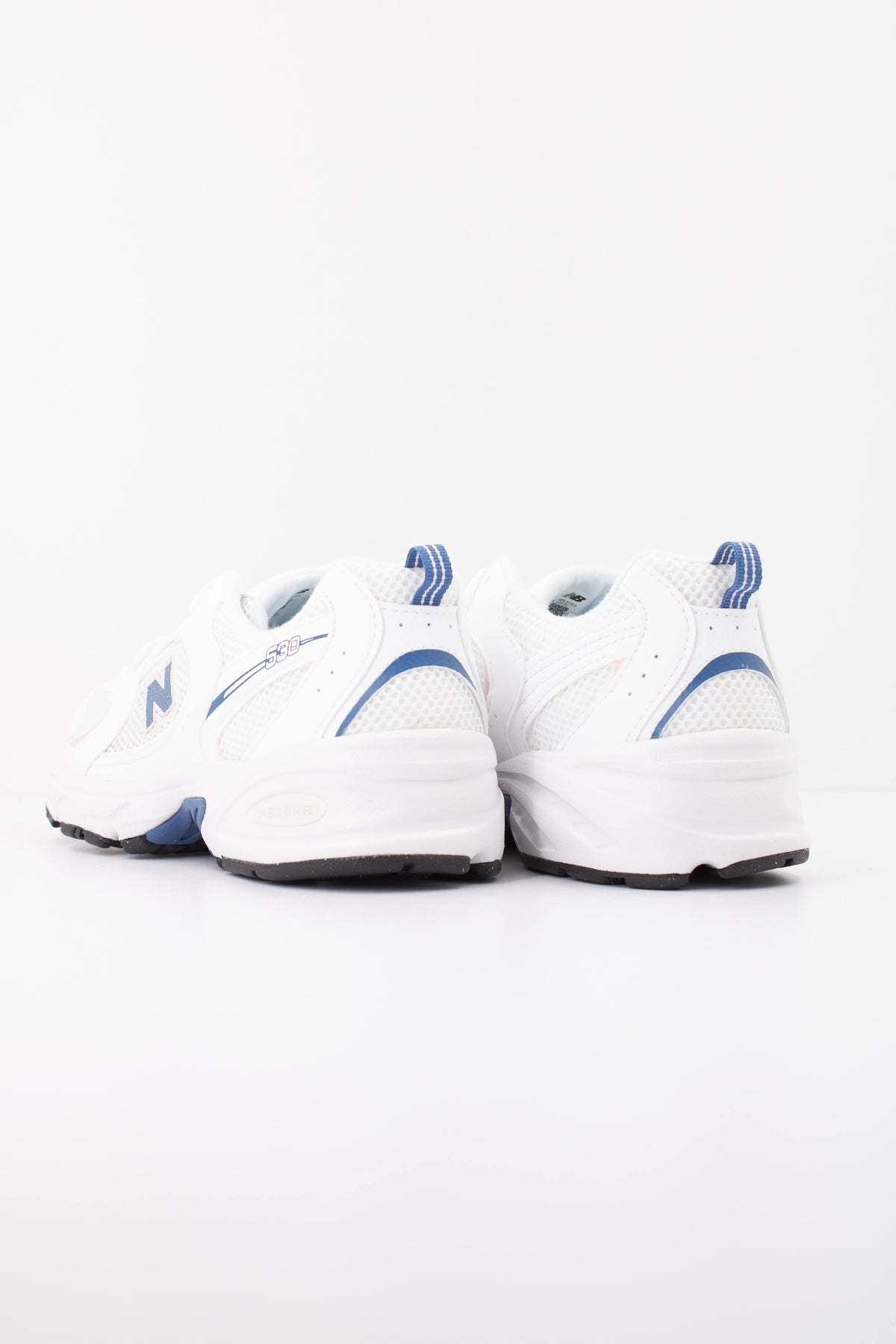 NEW BALANCE G EG G EG en color BLANCO (4)