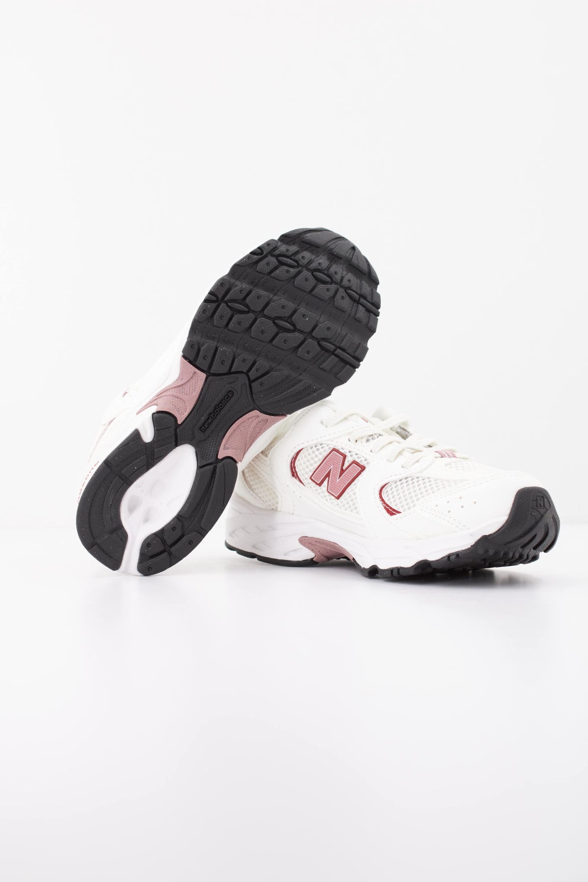 NEW BALANCE P GI P GI en color BLANCO (5)