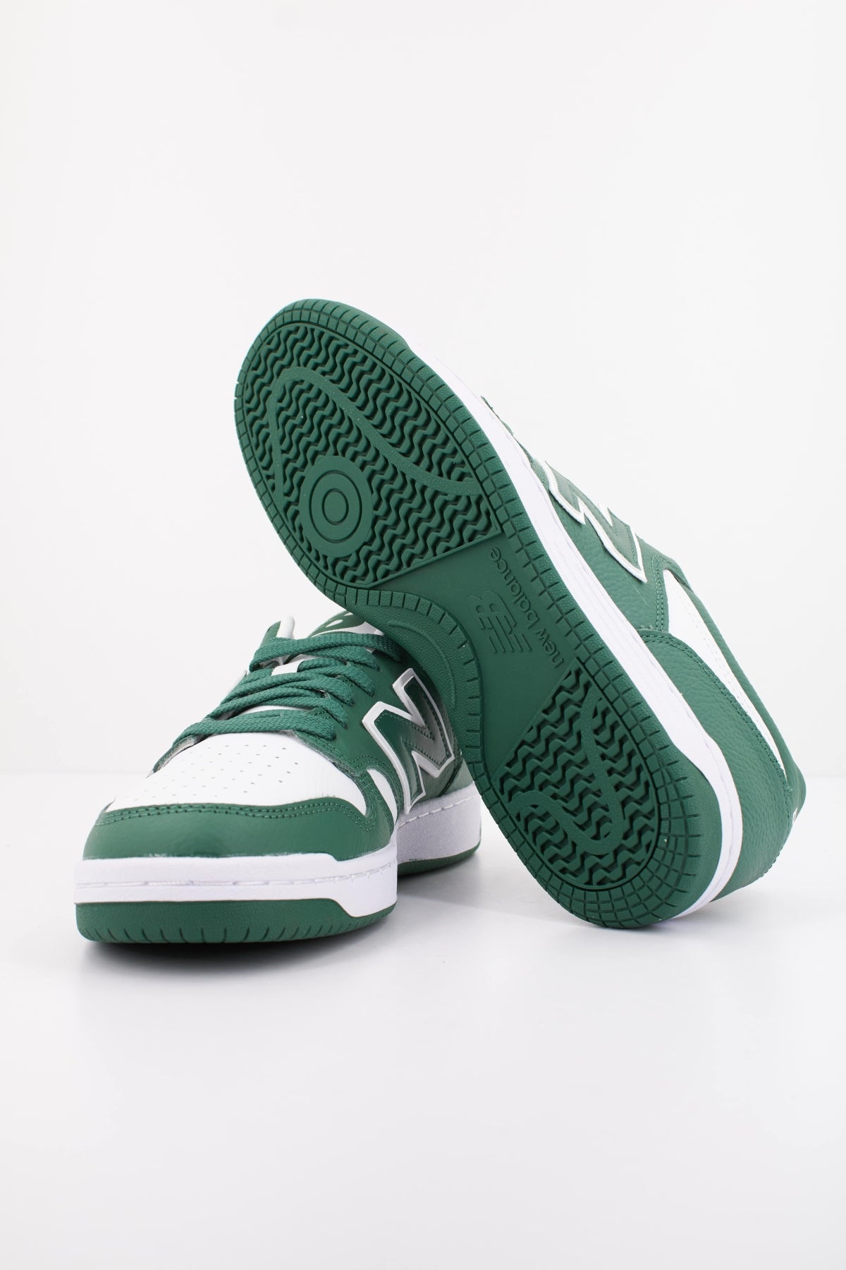 NEW BALANCE BB en color VERDE (5)
