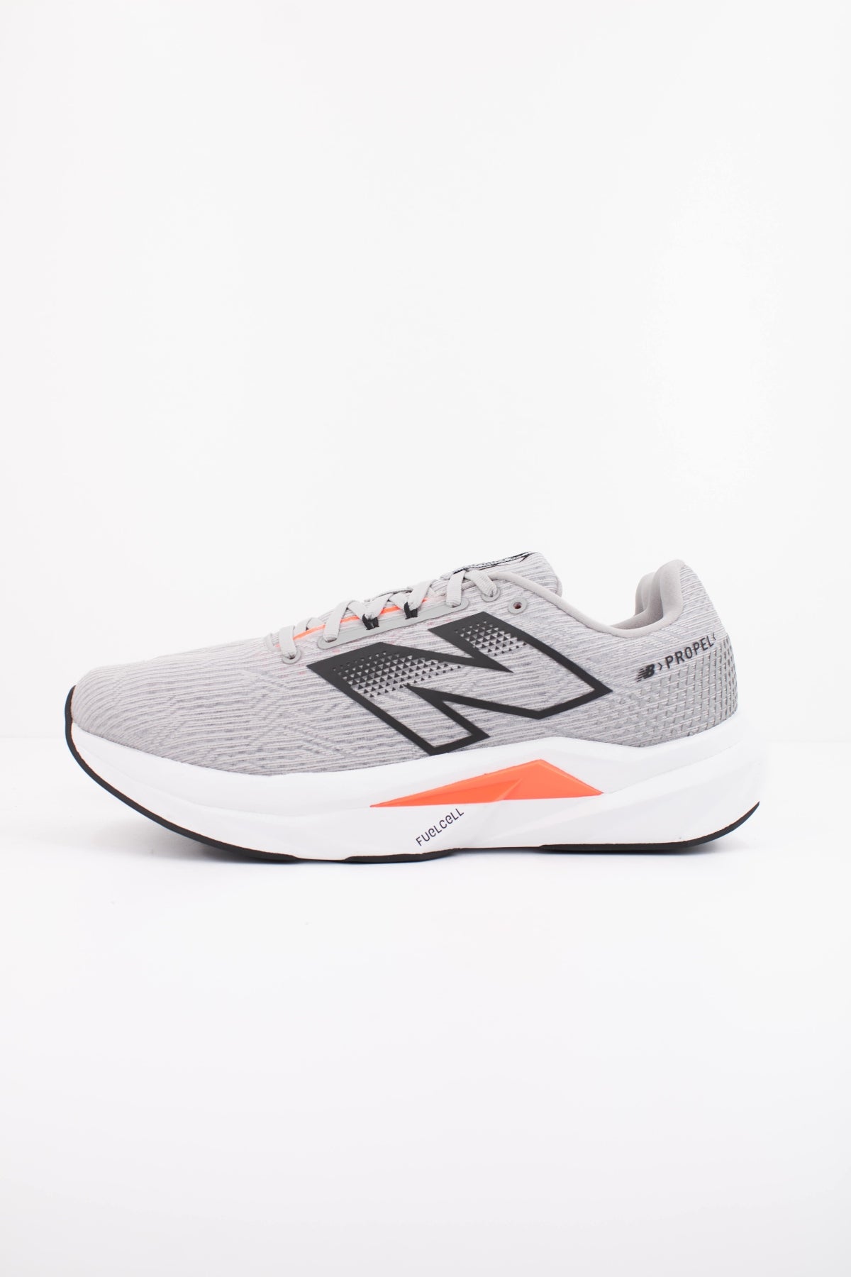 NEW BALANCE MFCPR CV en color GRIS (1)