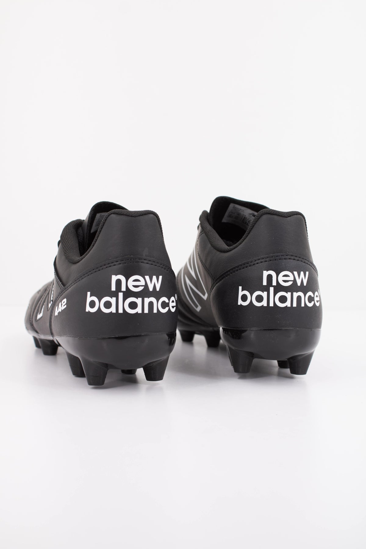 NEW BALANCE MS FBK en color NEGRO (4)