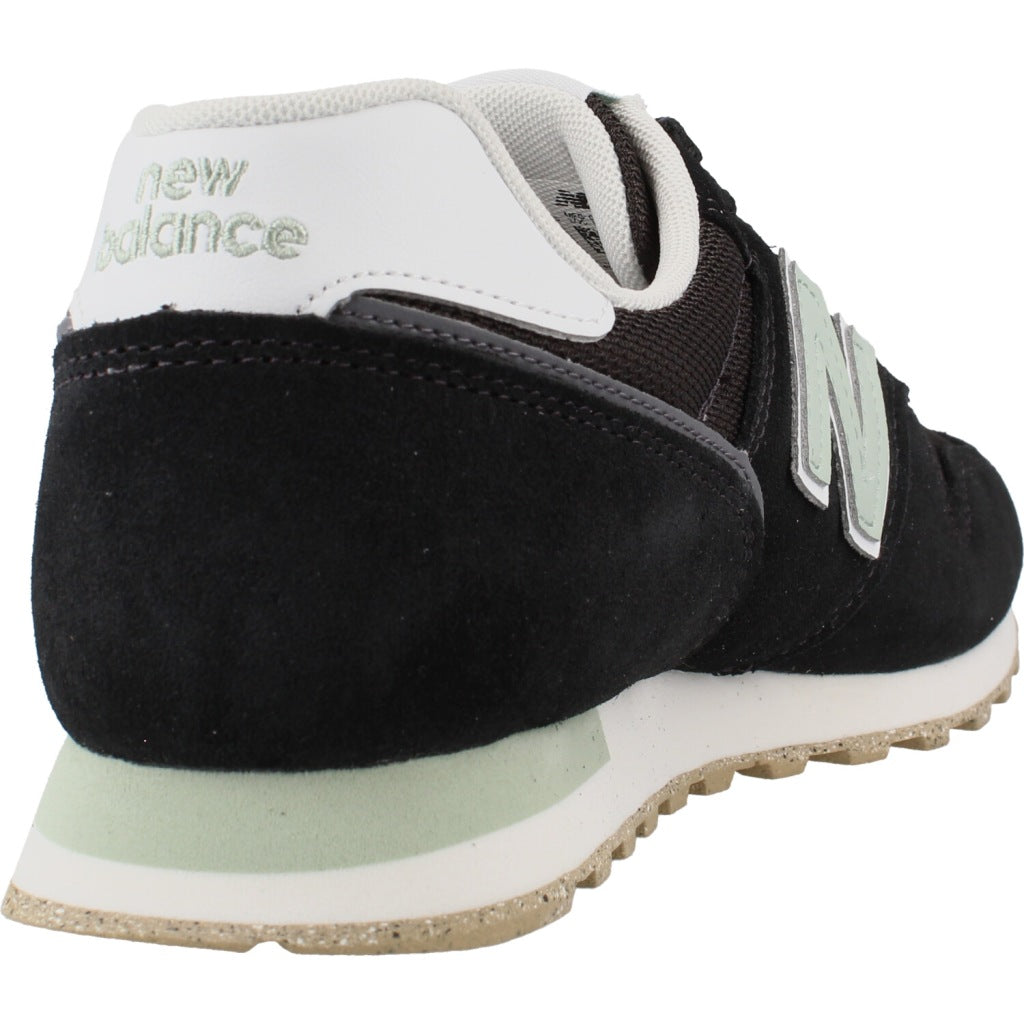 NEW BALANCE WL en color NEGRO (3)
