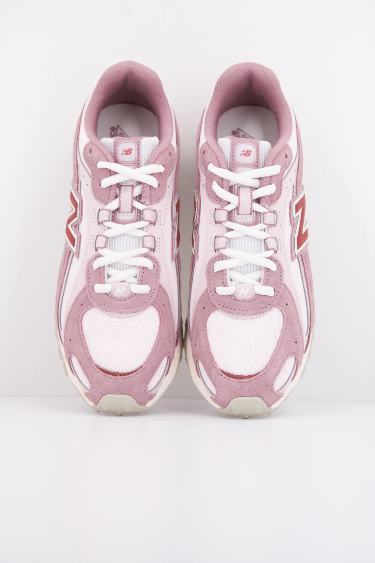 NEW BALANCE UL en color ROSA (3)