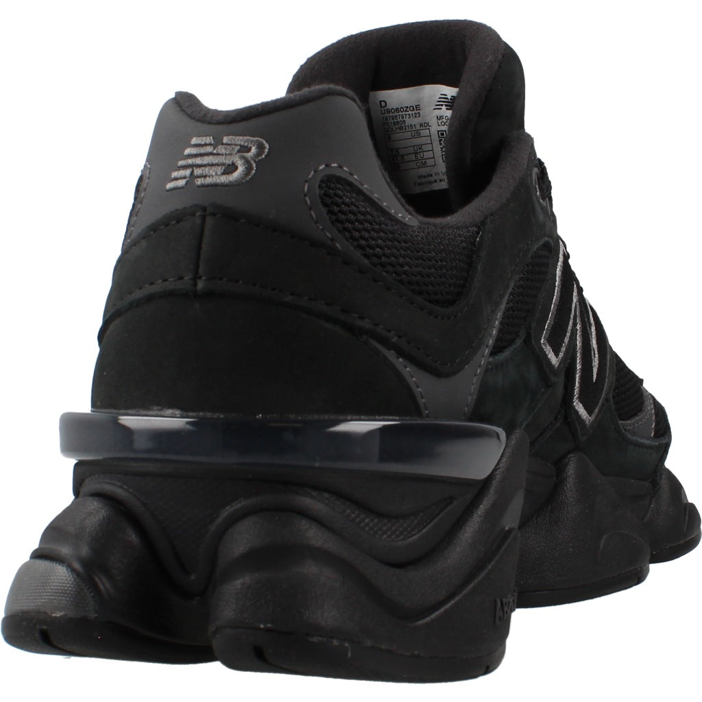 NEW BALANCE U ZGE DEPORTIVO en color NEGRO (3)