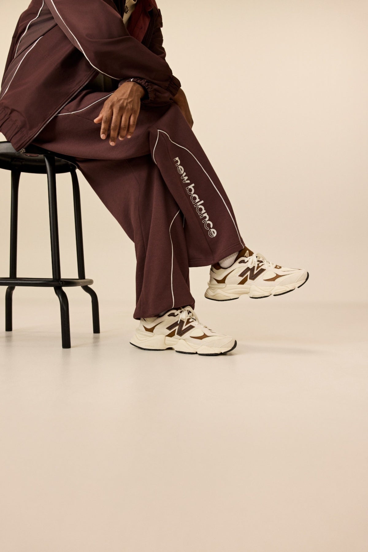 NEW BALANCE MBF TRACKSIDE FRENCH TERRY PAN en color (2)