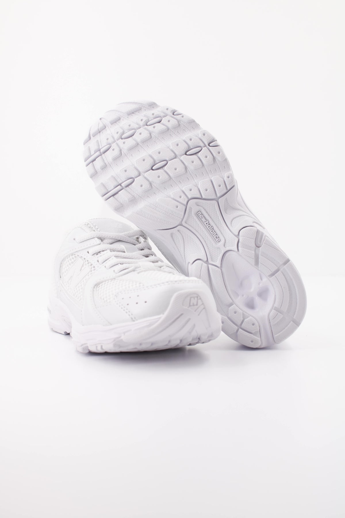 NEW BALANCE PZ PA DEPORTIVO en color BLANCO (5)