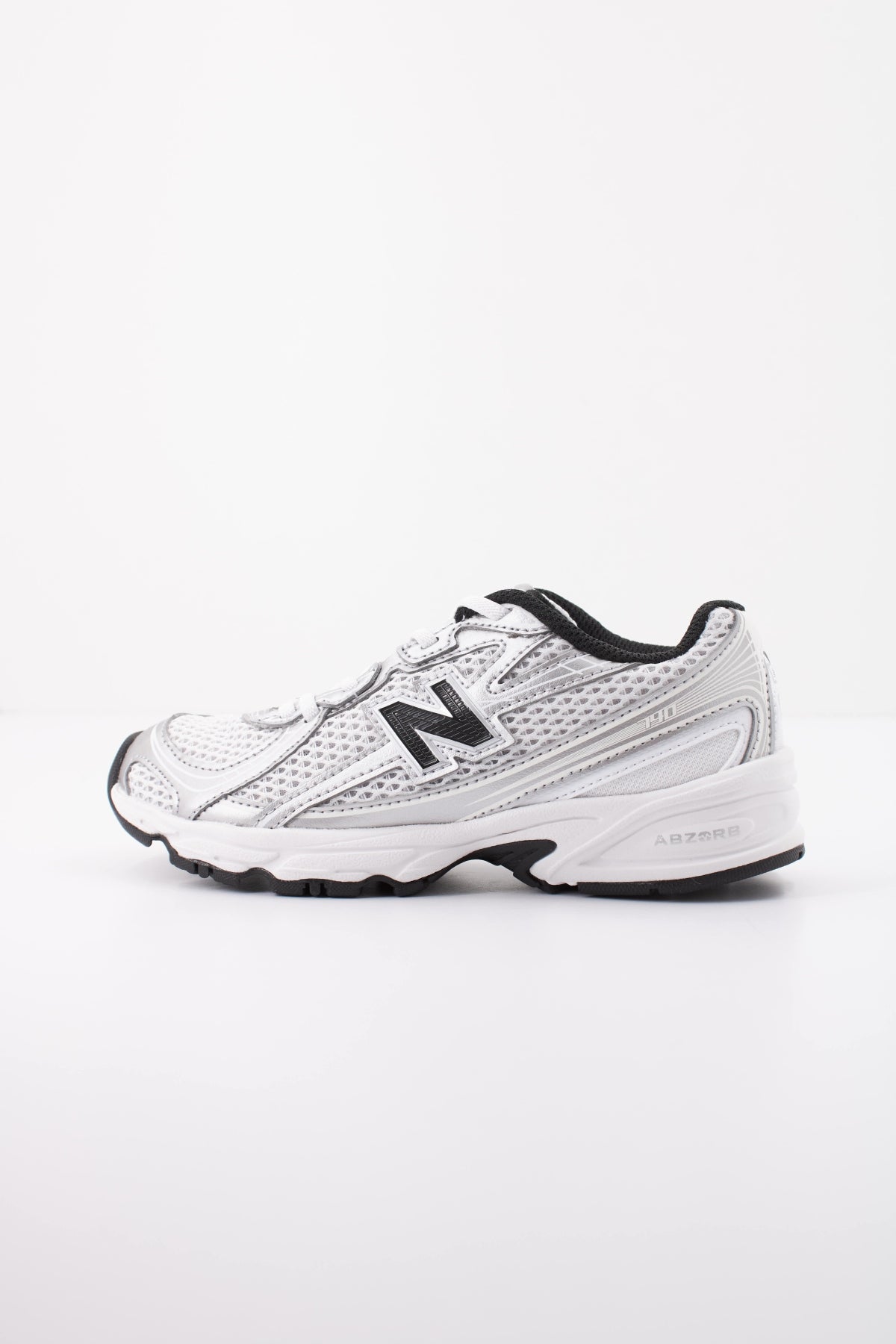 NEW BALANCE PZ NW DEPORTIVO en color PLATA (1)