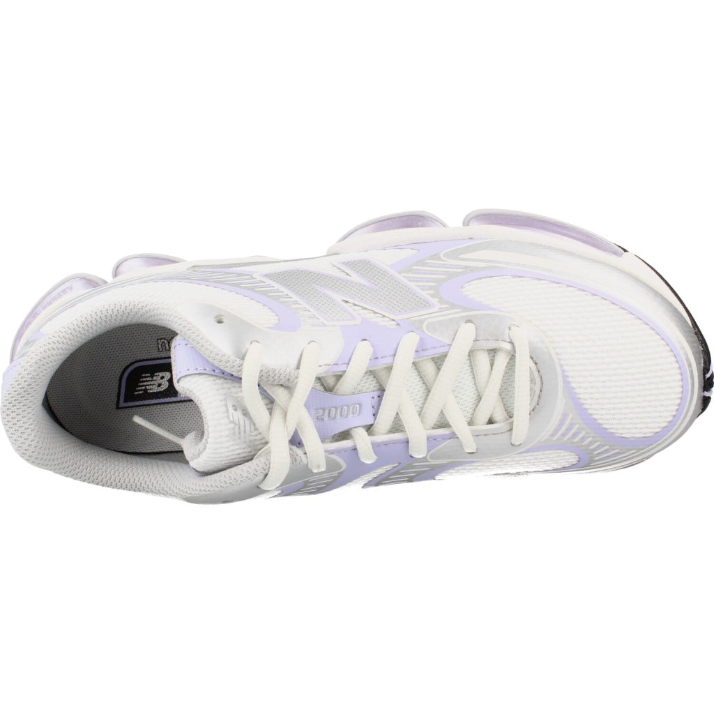 NEW BALANCE U en color PLATA (7)