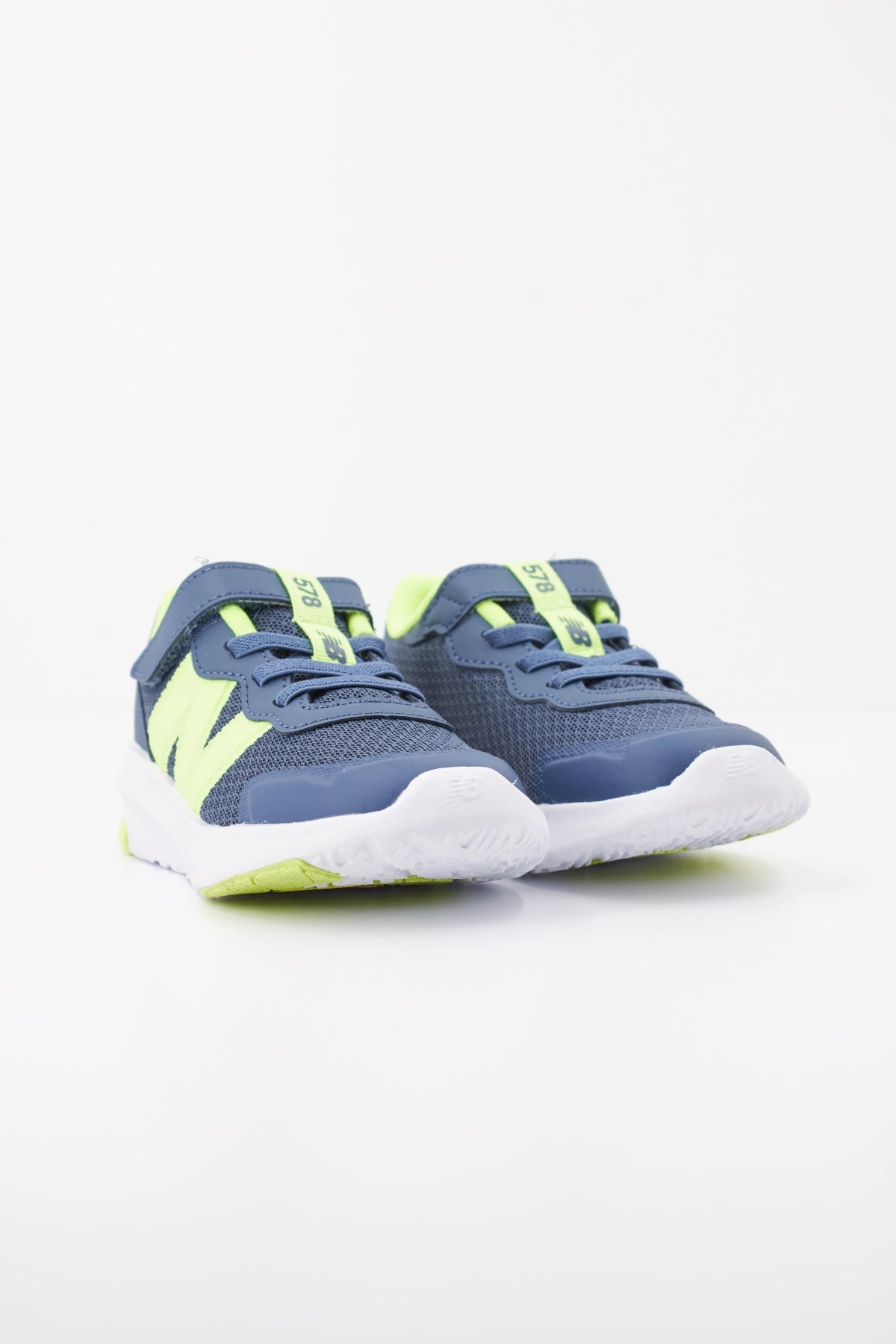 NEW BALANCE I VI DEPORTIVO en color AZUL (2)