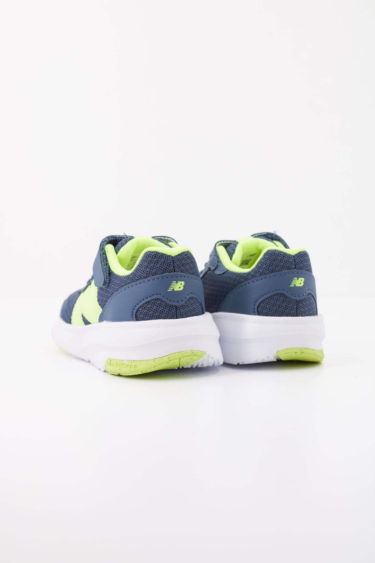 NEW BALANCE I VI DEPORTIVO en color AZUL (4)