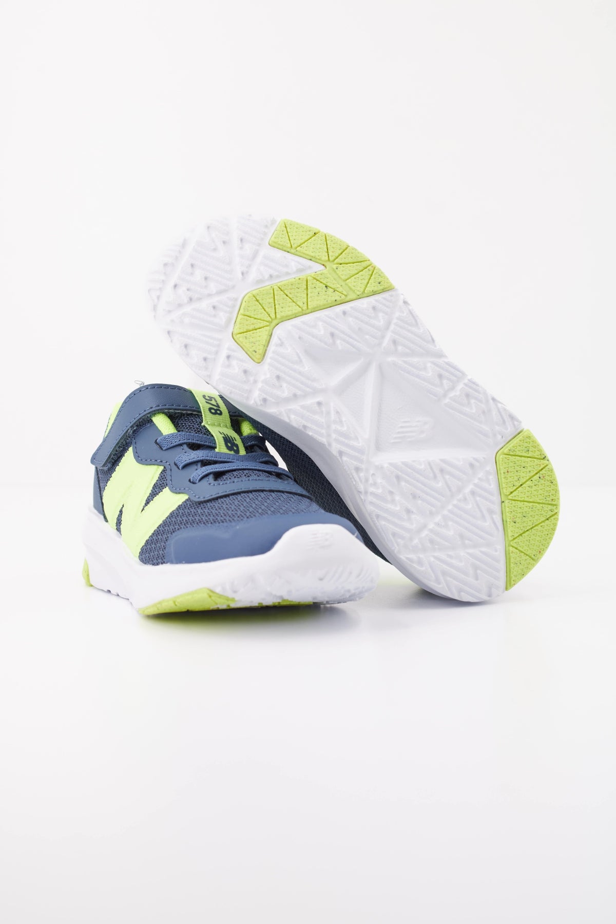 NEW BALANCE I VI DEPORTIVO en color AZUL (5)