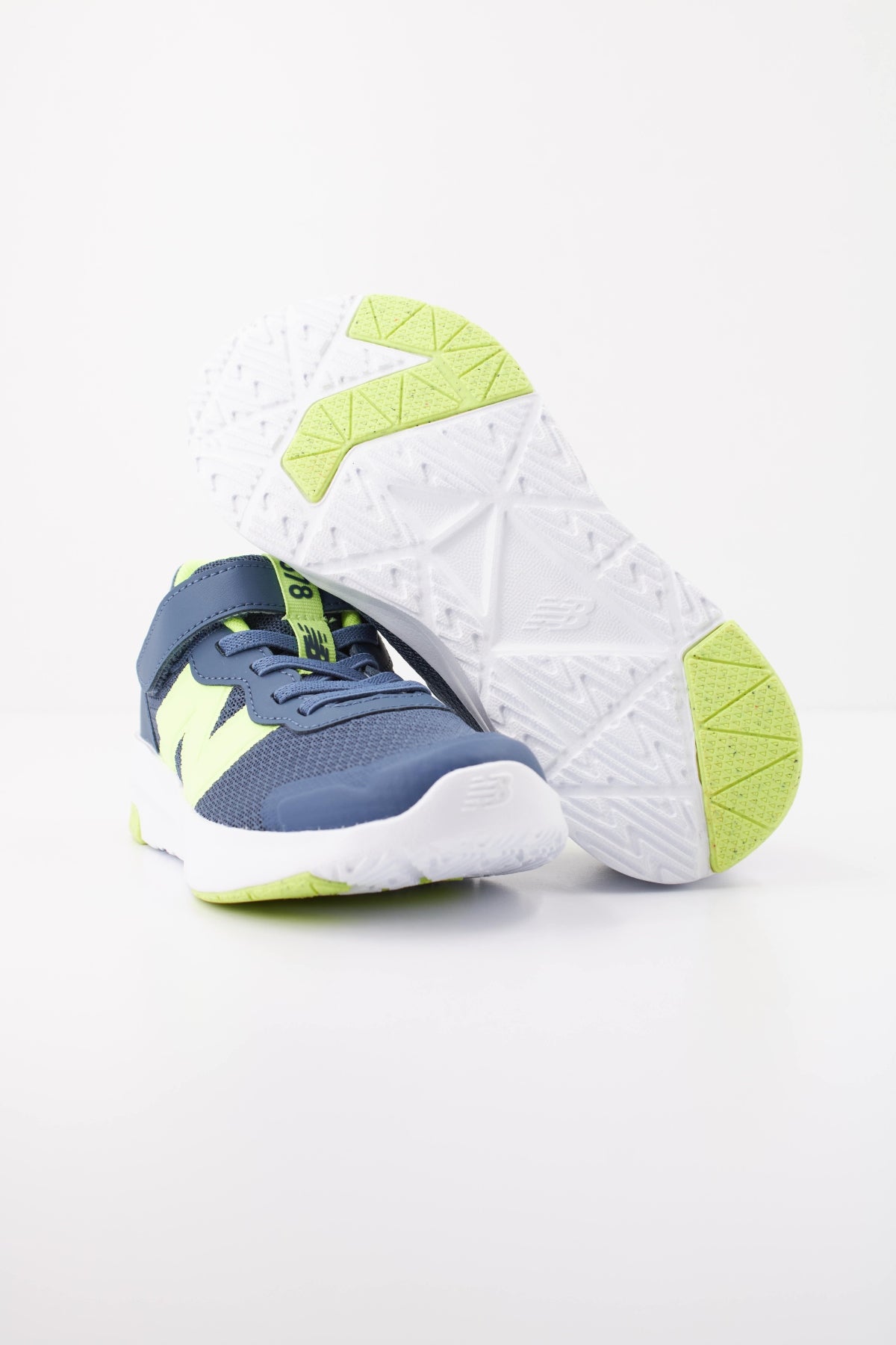 NEW BALANCE P N DEPORTIVO en color AZUL (5)