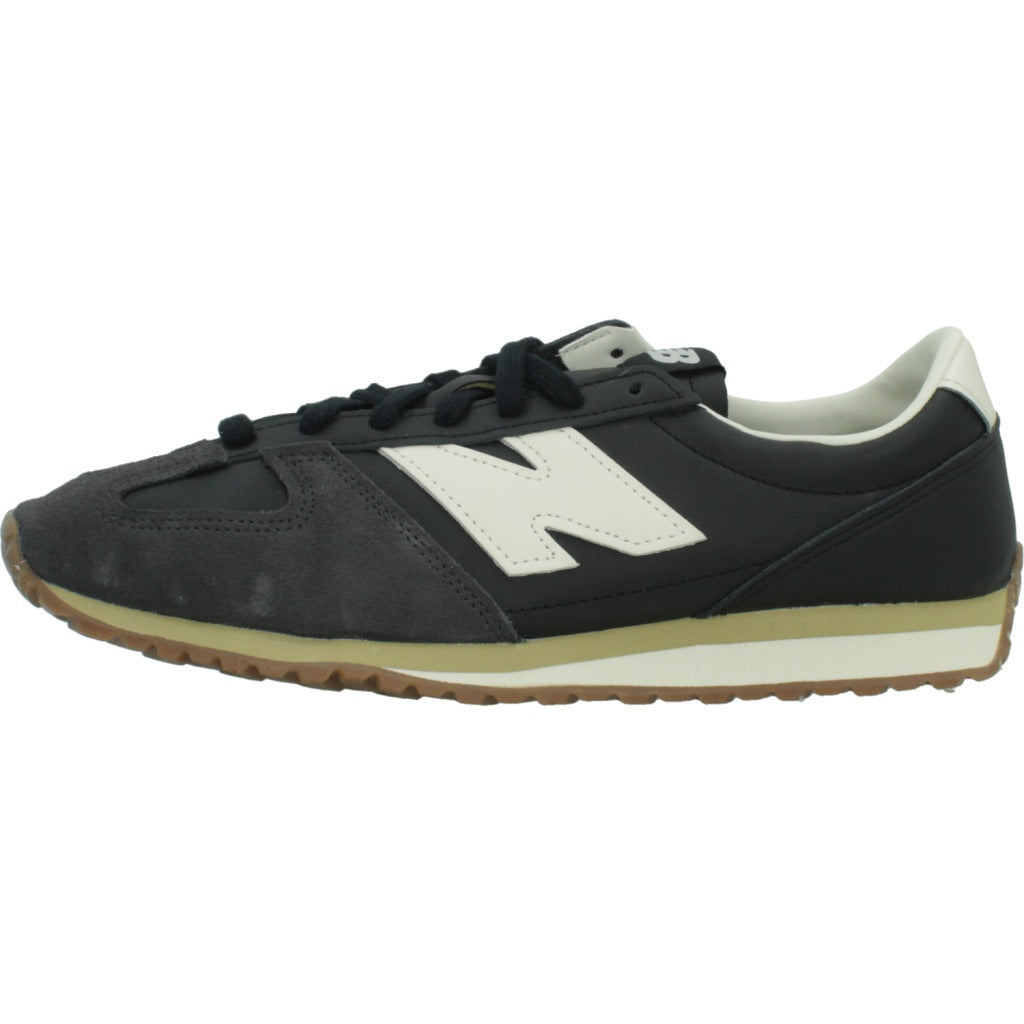 NEW BALANCE U TD DEPORTIVO en color NEGRO (2)