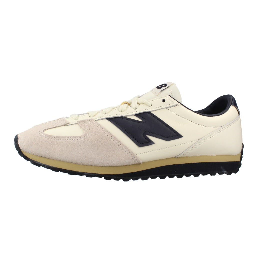 NEW BALANCE U EX en color BEIS (2)