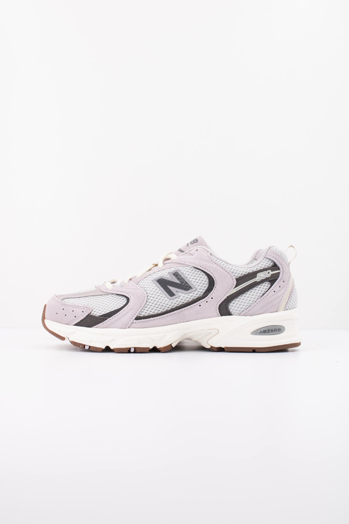 NEW BALANCE U SCB DEPORTIVO en color GRIS (1)