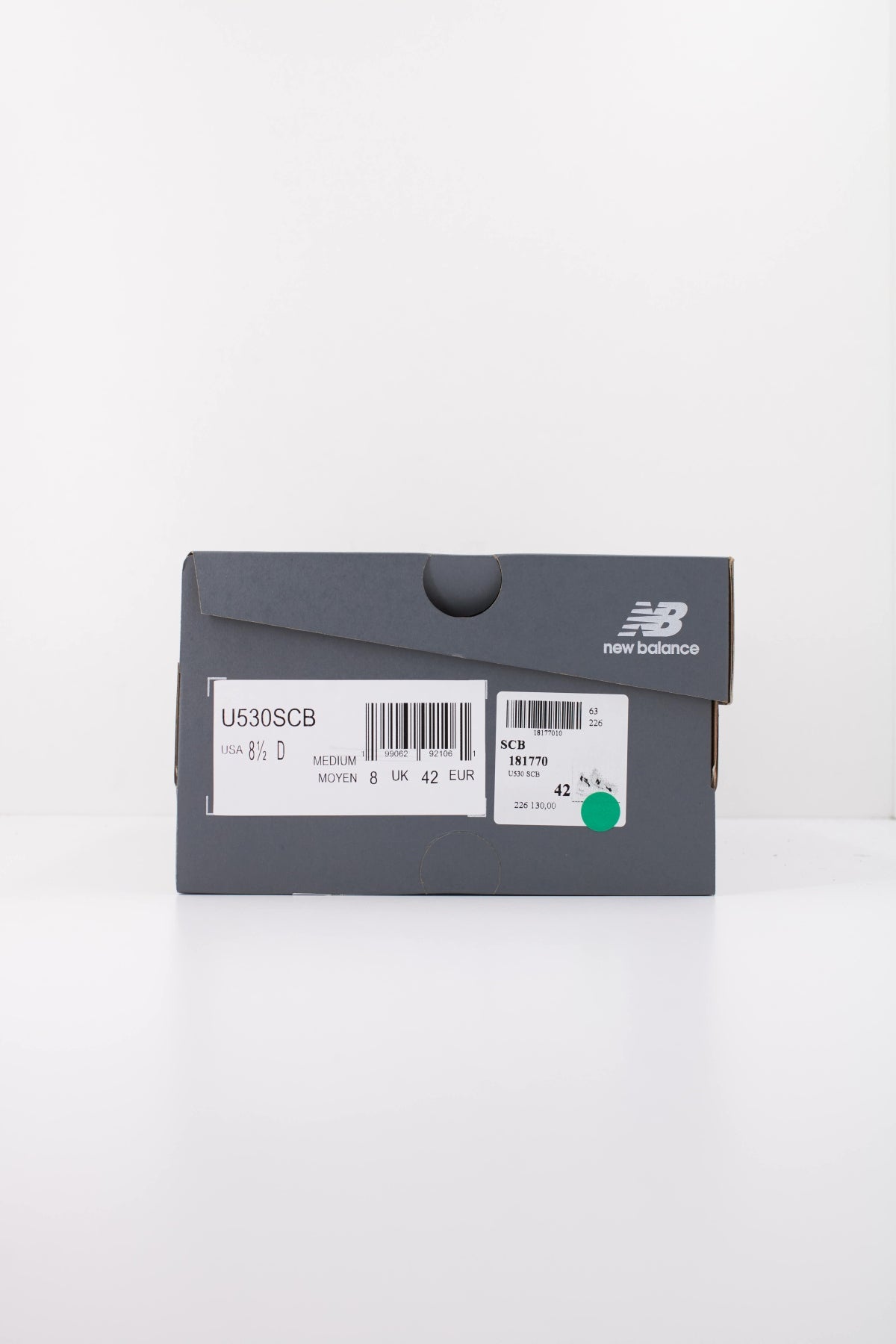 NEW BALANCE U SCB DEPORTIVO en color GRIS (6)