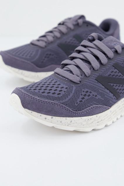 NEW BALANCE WTGOBI E en color AZUL (2)
