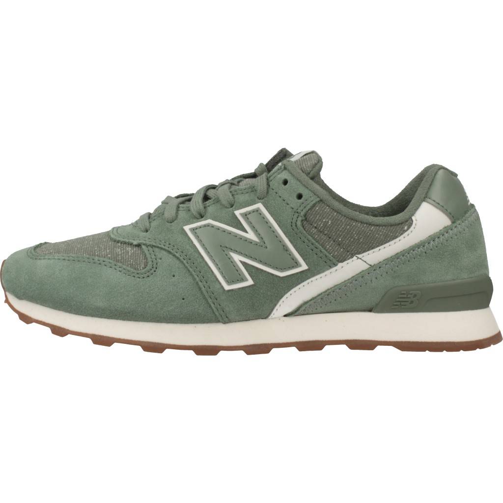 NEW BALANCE WR en color VERDE (2)