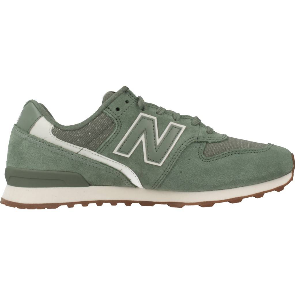 NEW BALANCE WR en color VERDE (4)
