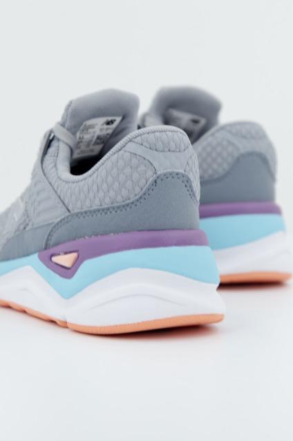 NEW BALANCE WSX CLF en color GRIS (4)