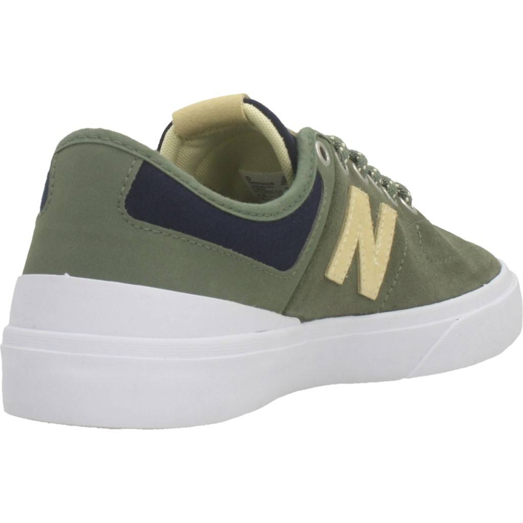 NEW BALANCE NM GNB en color VERDE (5)