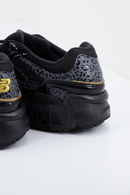 NEW BALANCE WL LBD en color NEGRO (4)