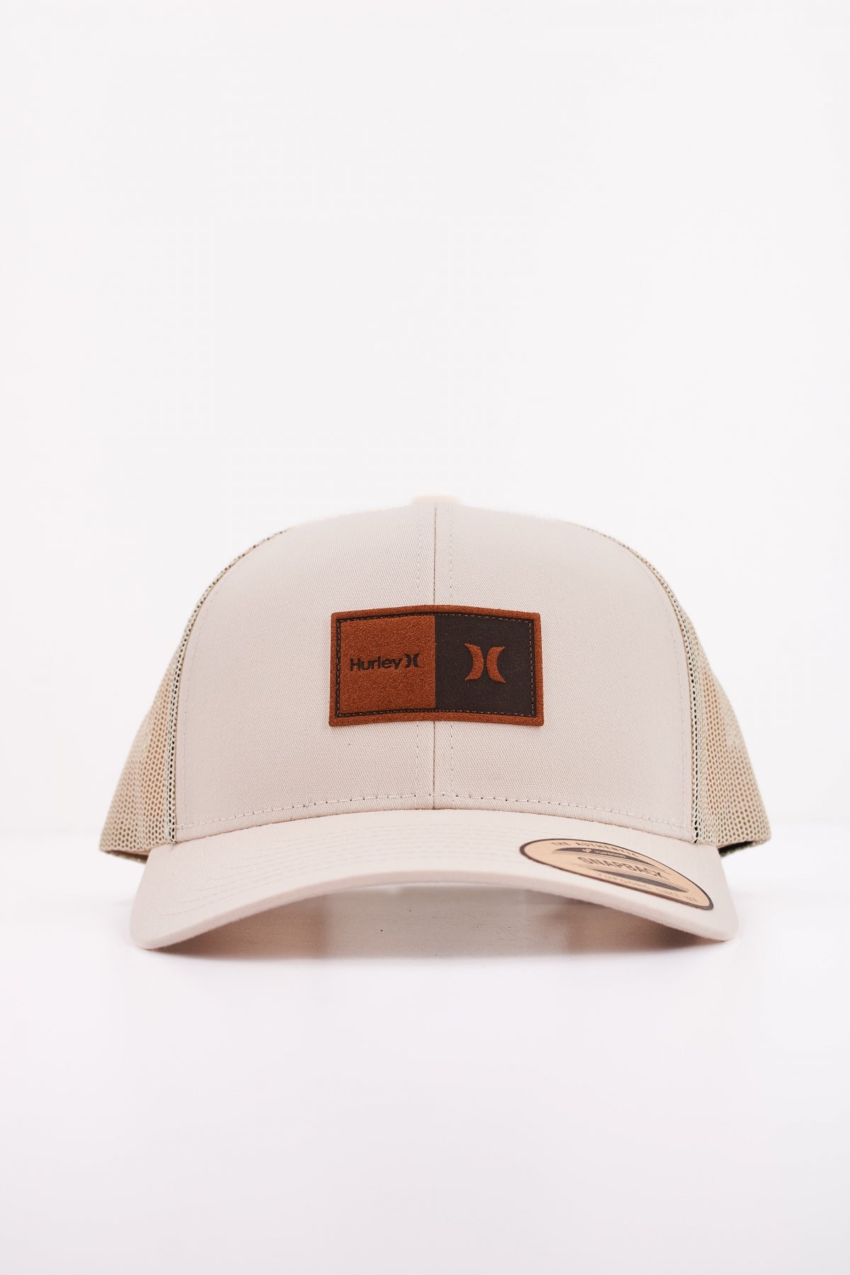 HURLEY M FAIRWAY TRUCKER HAT en color BEIS (1)