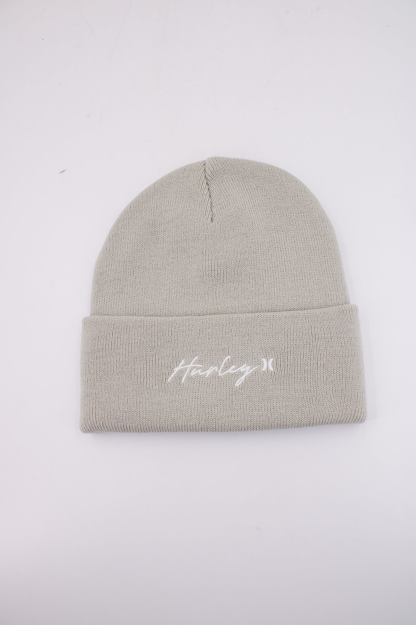 HURLEY W SCRIPT CUFF . BEANIE en color VERDE (1)