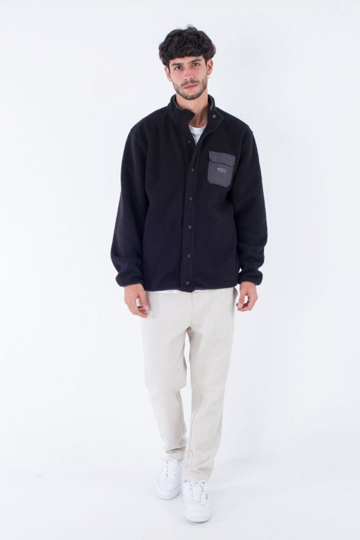 HURLEY WOODLAND BURRITO SNAP FL en color NEGRO (4)