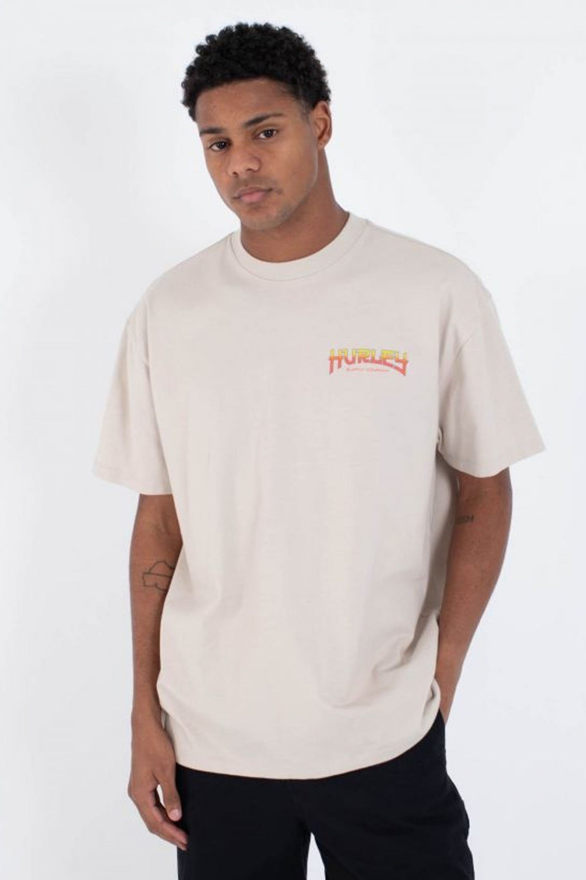 HURLEY SAMURAI SS en color BEIS (1)