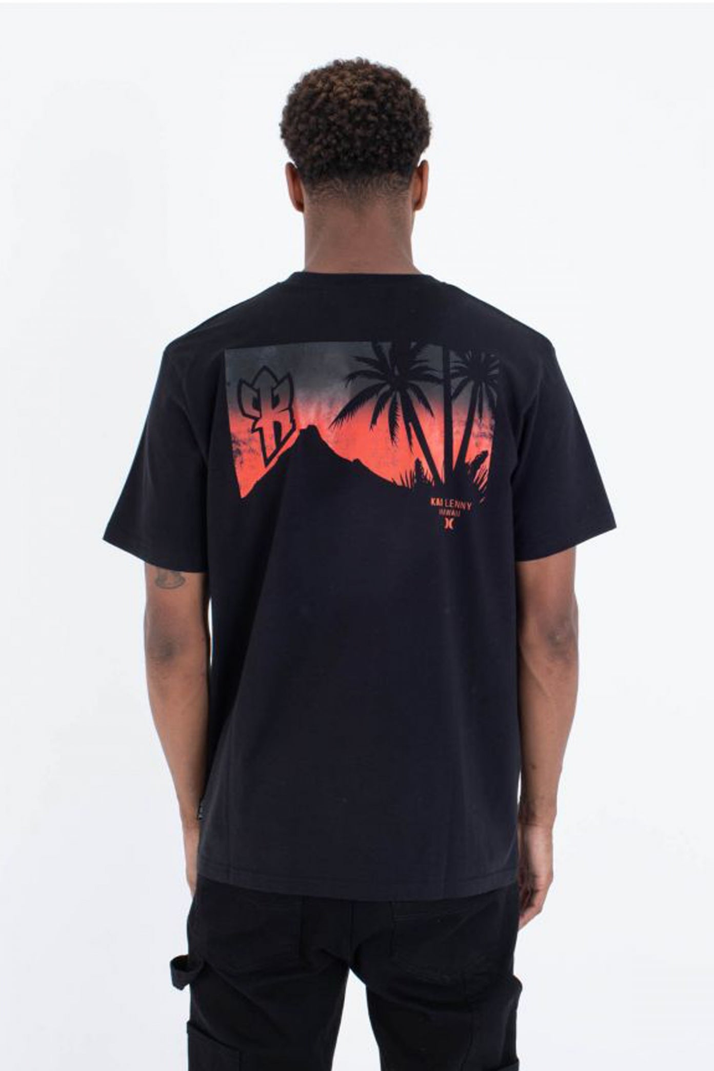HURLEY M HAWAII SUNSET TEE en color NEGRO (2)