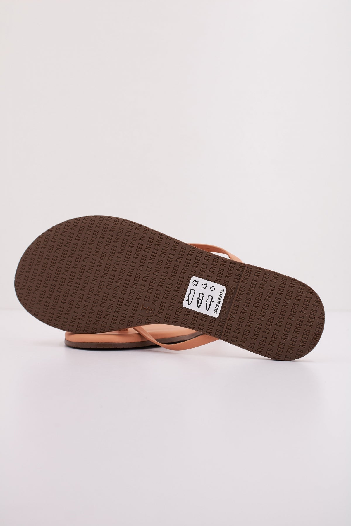 TKEES TKEFOUNDATIONS en color NUDE (5)