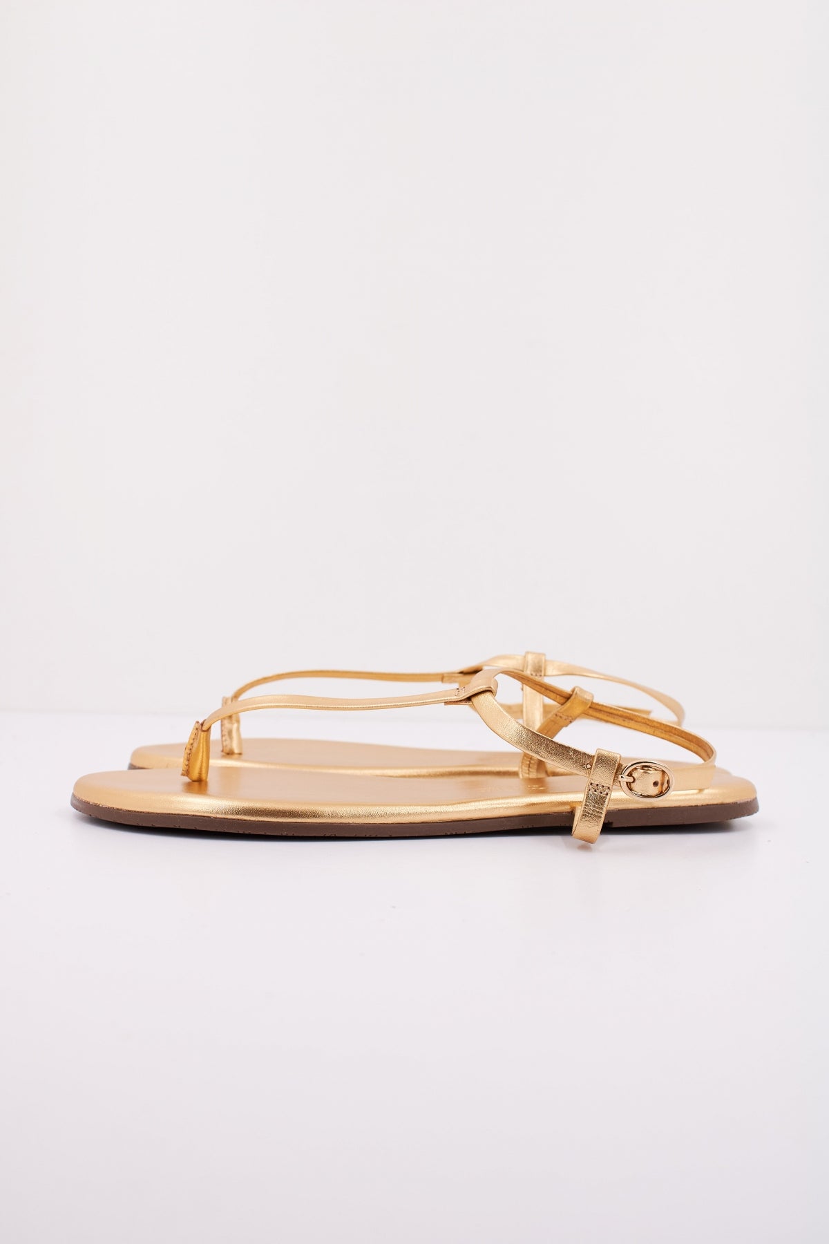 TKEES TKEMARIANA en color ORO (1)