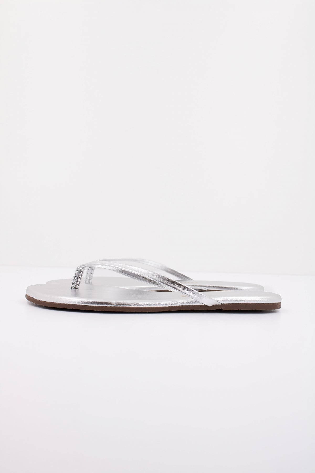 TKEES TKEMETALLICS en color PLATA (1)
