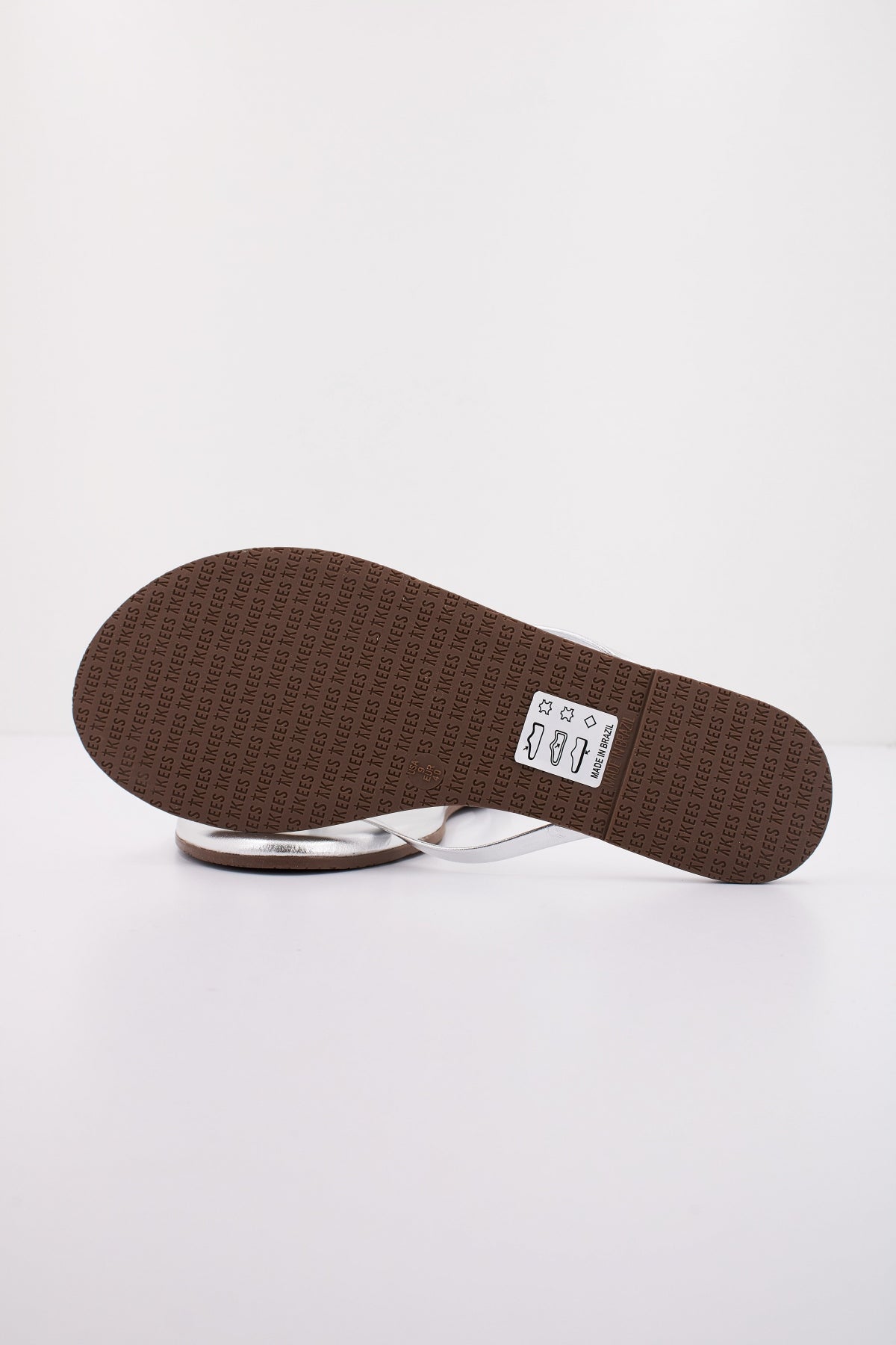 TKEES TKEMETALLICS en color PLATA (5)