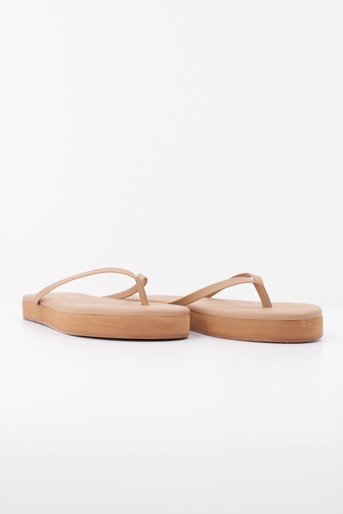 TKEES TKEFLATFORM en color MARRON CLARO (2)