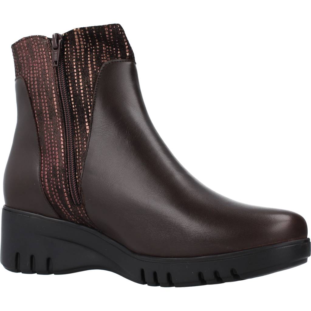 PIESANTO P en color MARRON (5)