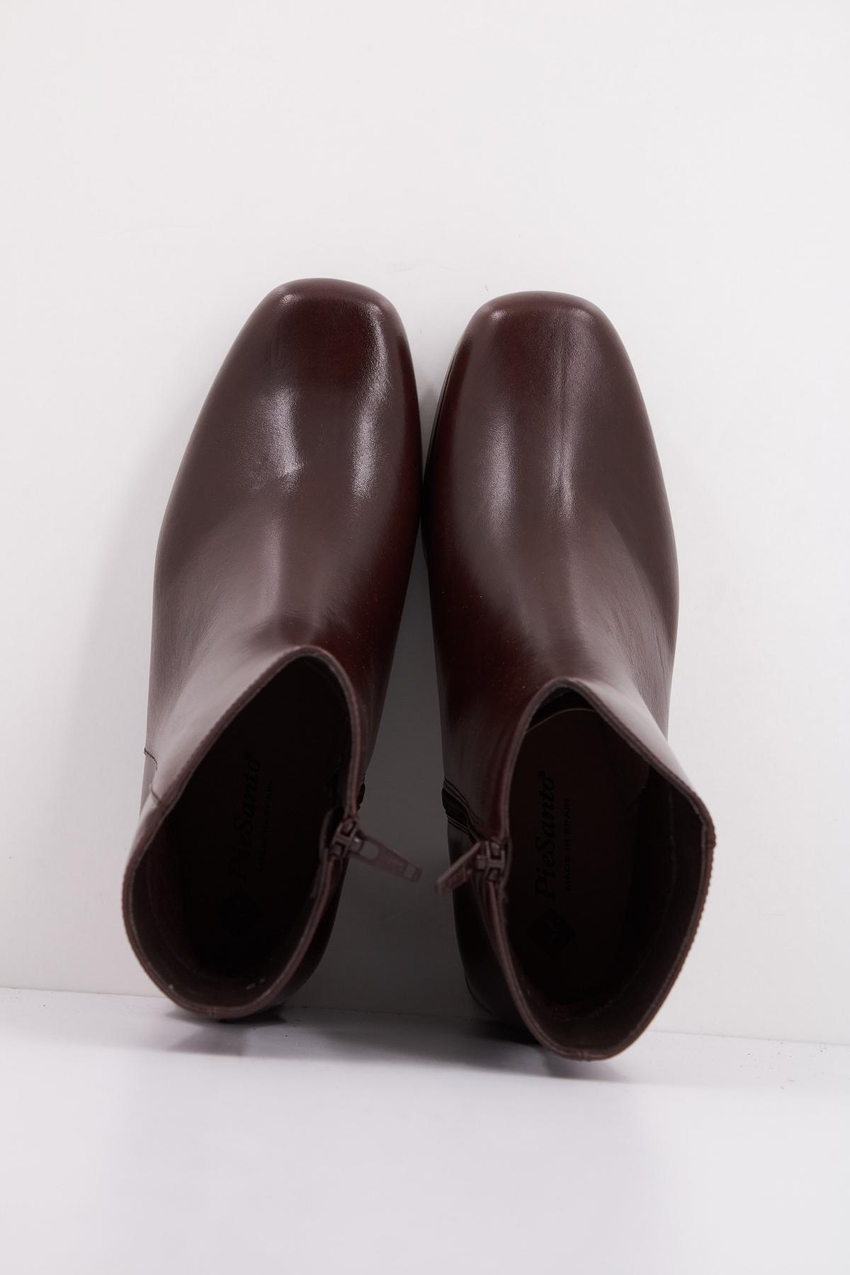 PIESANTO P en color MARRON (3)