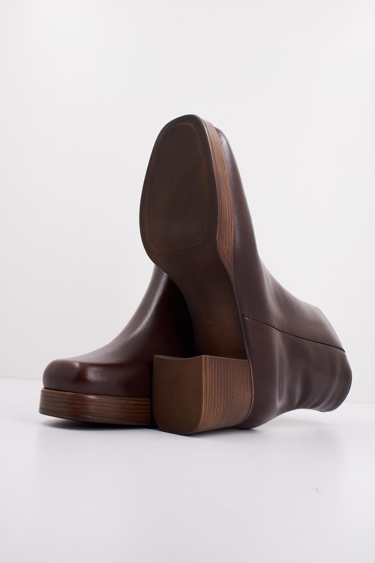 PIESANTO P en color MARRON (5)