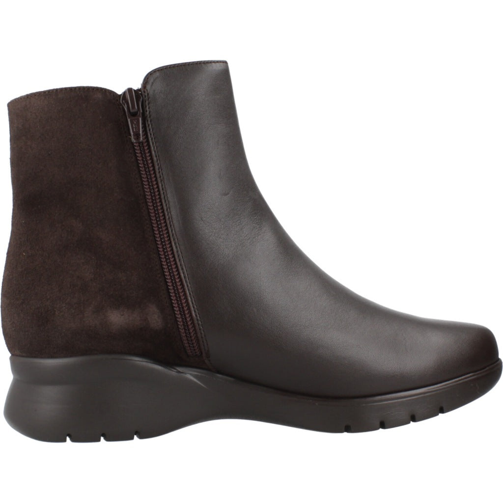 PIESANTO P en color MARRON (4)