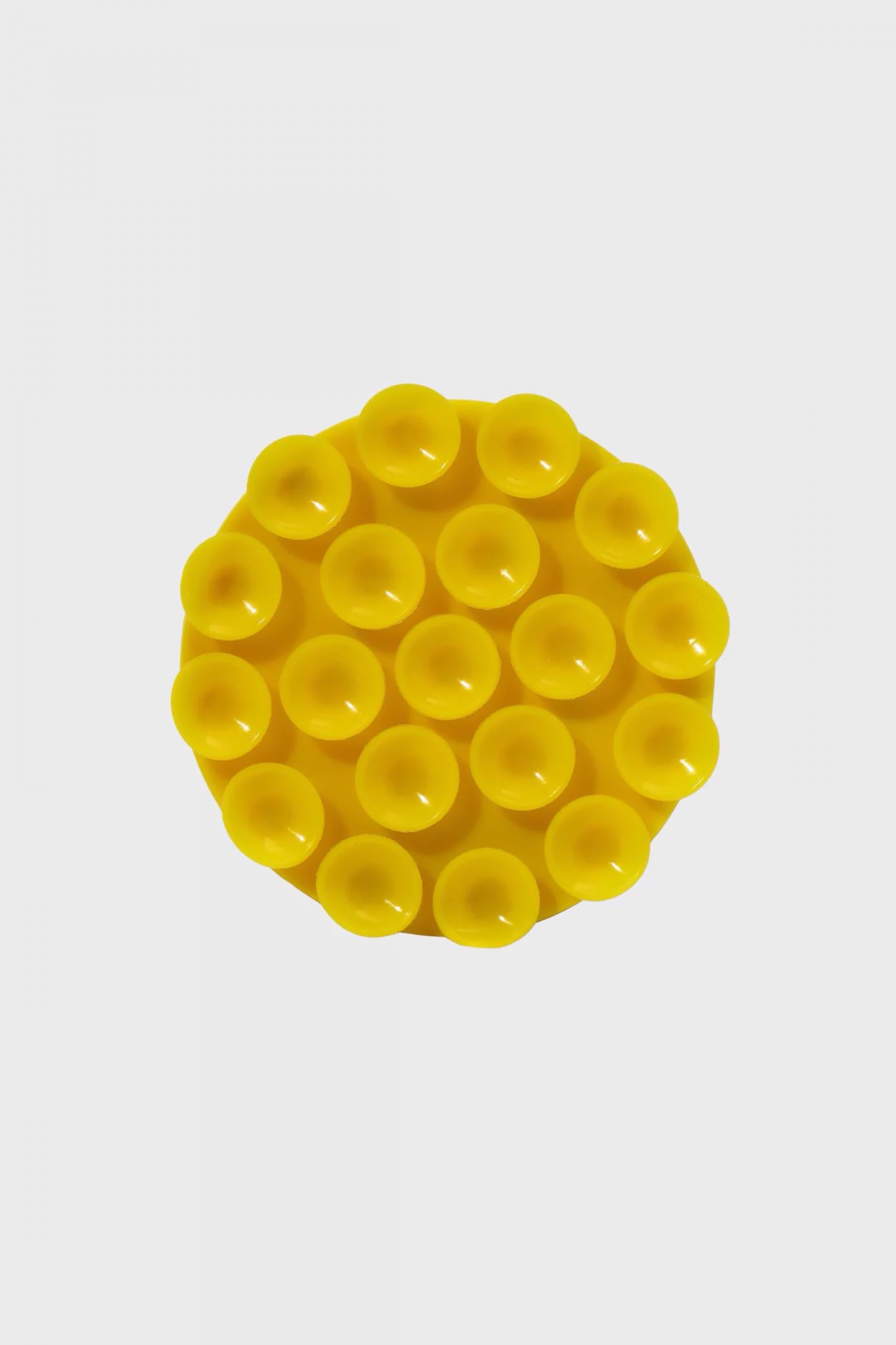 STICKY BESTIE THE ROUNDIE en color AMARILLO (1)