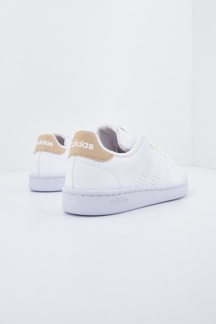 ADIDAS ADVANTAGE en color BLANCO (3)