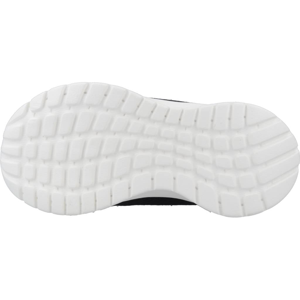 ADIDAS TENSAUR RUN . CF I en color NEGRO (6)