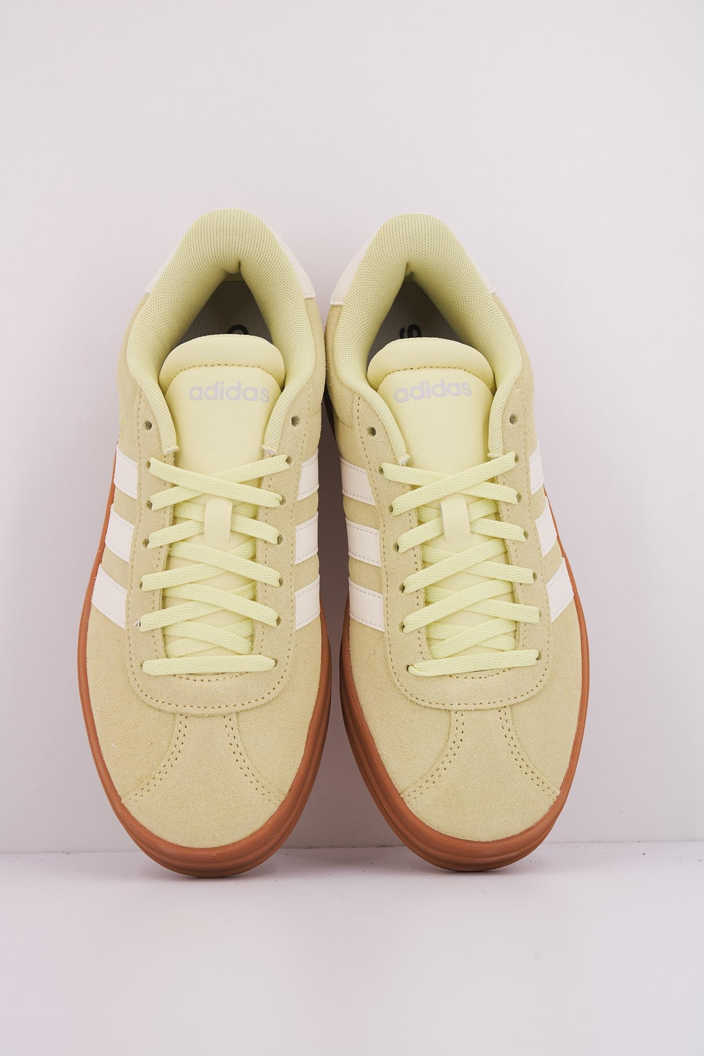 ADIDAS VL COURT BOLD en color AMARILLO (3)