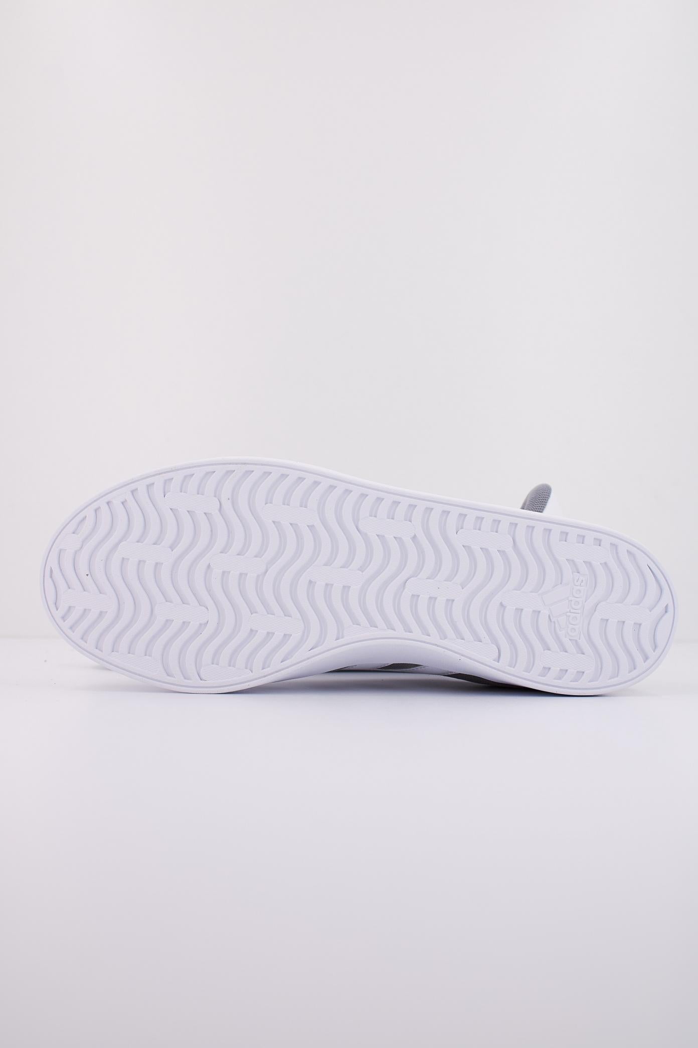 ADIDAS VL COURT . en color GRIS (5)