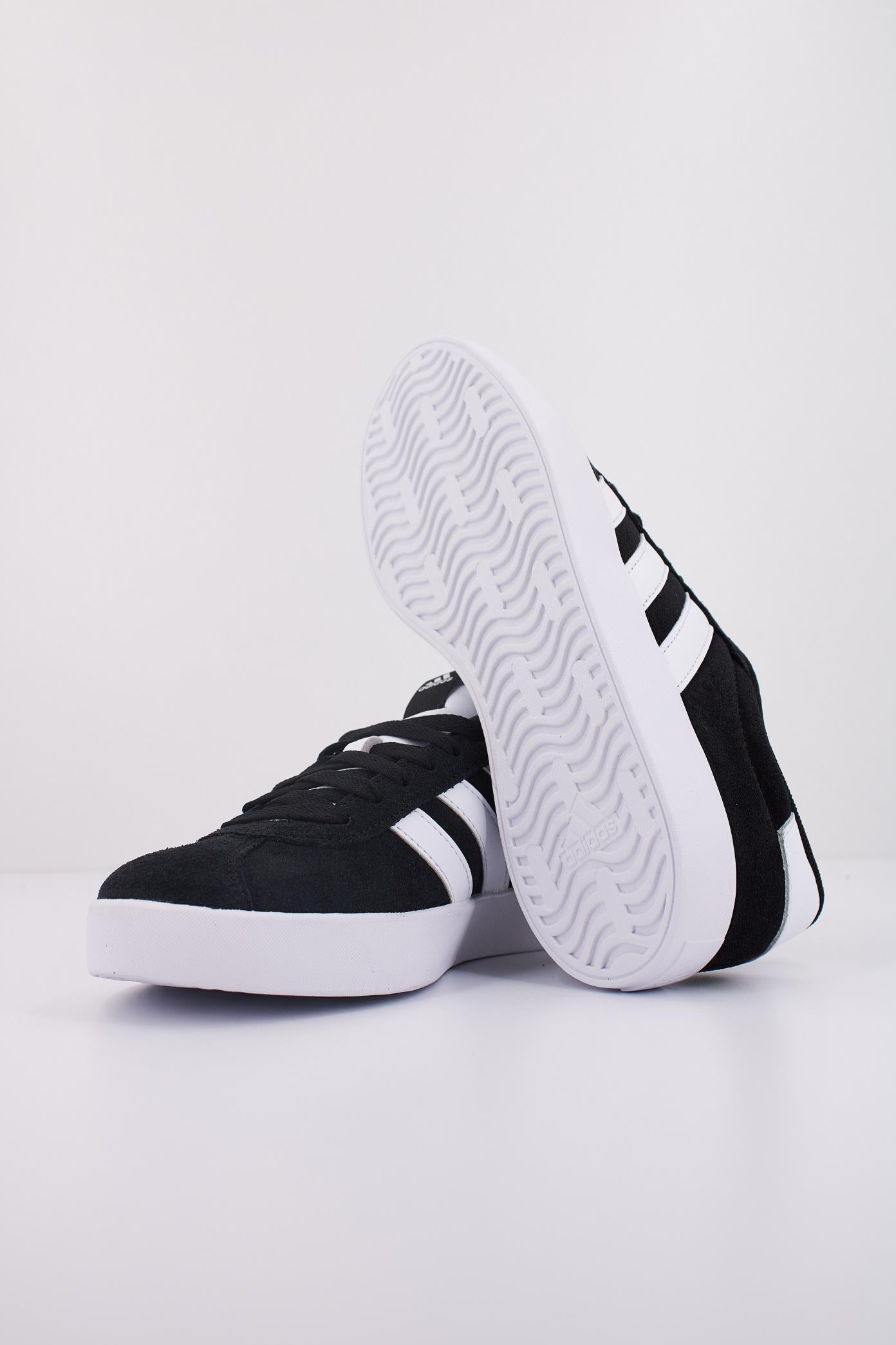 ADIDAS VL COURT . en color NEGRO (5)