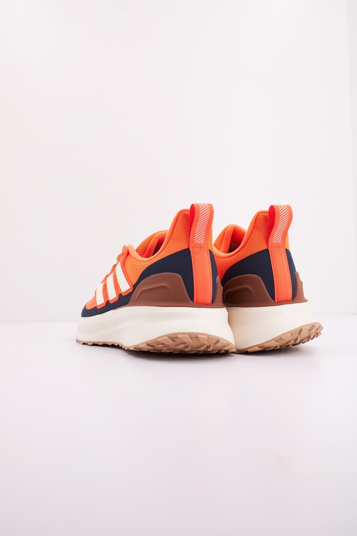 ADIDAS ULTRARUN TR en color NARANJA (4)