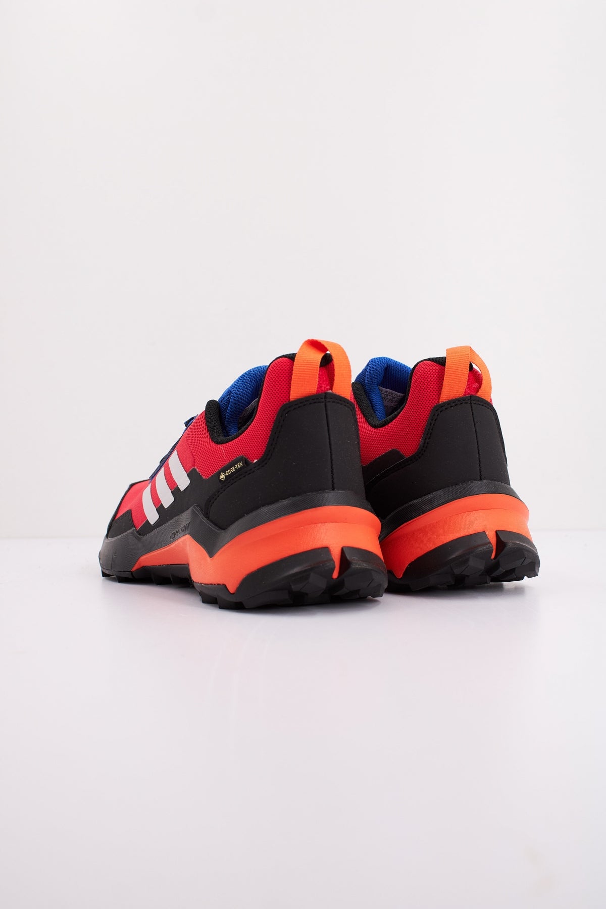 ADIDAS TERREX AX GTX en color ROJO (4)